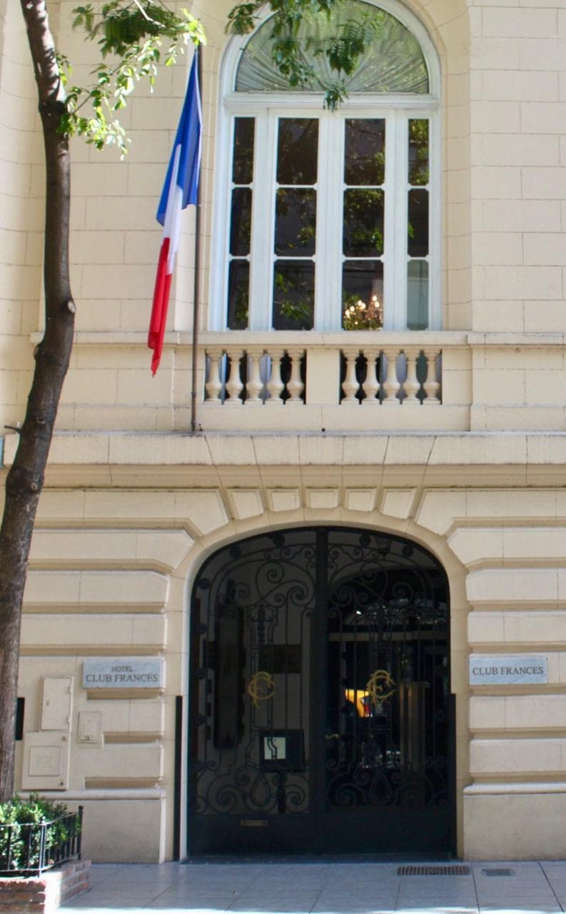 Hotel Club Francés